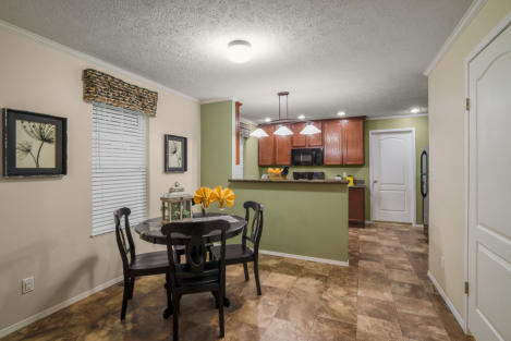 "Mansion Singlewide Series" Plan 8076