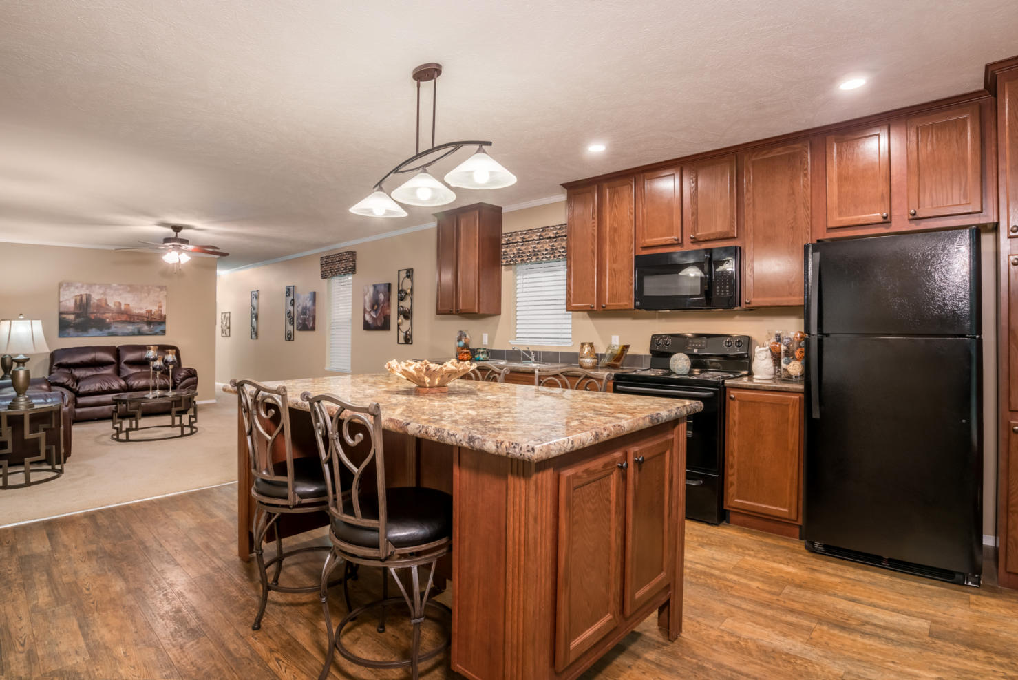 "Mansion Singlewide Series" Plan 4093, 16 x 76, 3 BR, 2 Bath