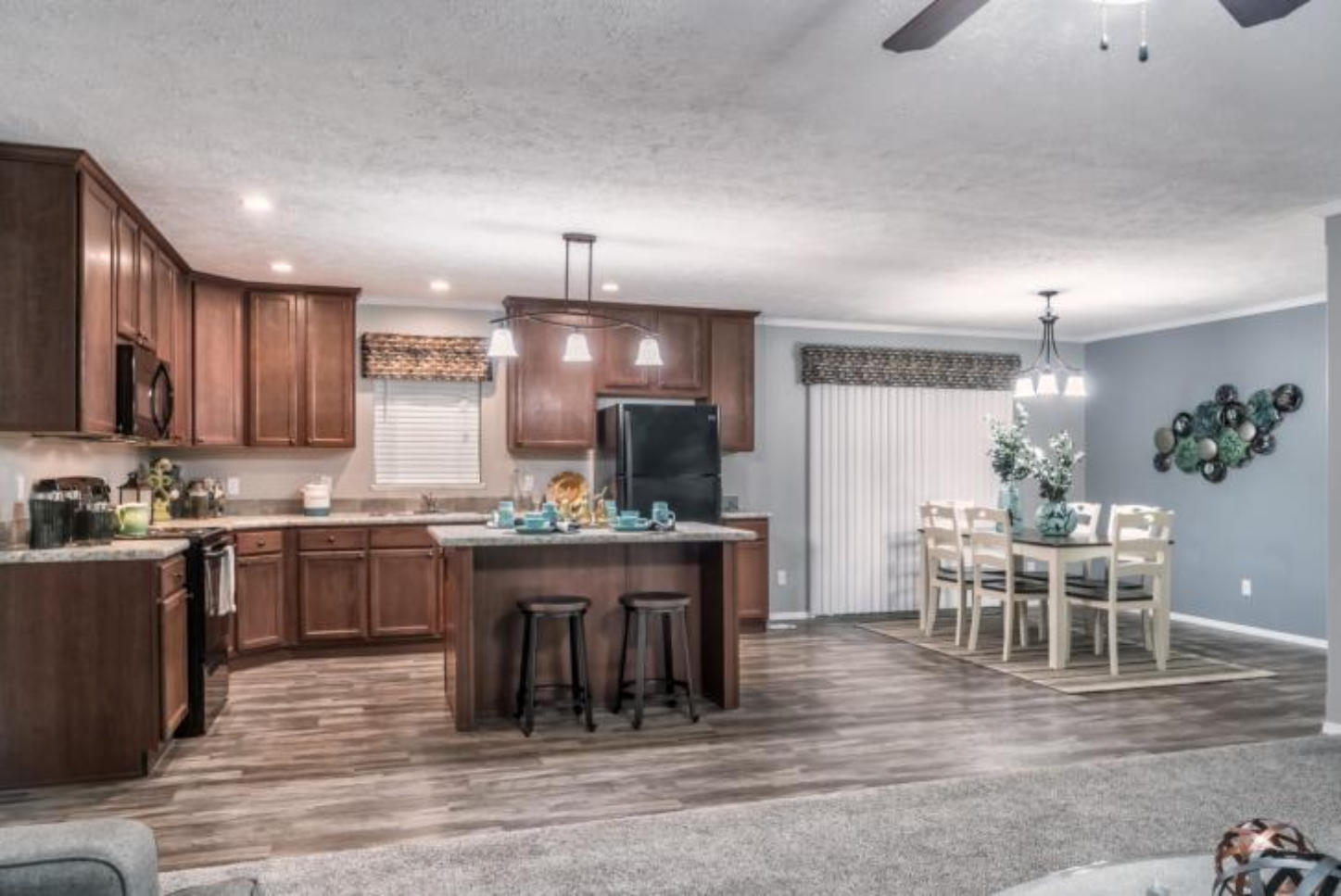 "The Glenn Creek" Plan 5851, Mansion Elite Sectional